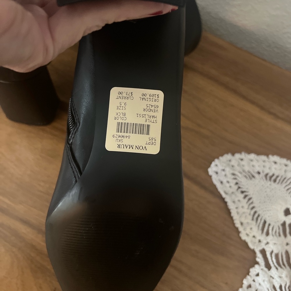 Steve Madden
Black
Size 9.5 
Ankle Boots
2.5” heel
NWT - Picture 8 of 16